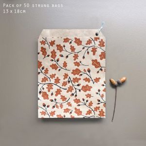 50 Strung small bags-Oak leaf  50 Strung small bags-Oak leaf