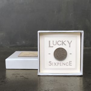 Κέρμα σε κουτί - Lucky (7 x 7 x 3εκ.)