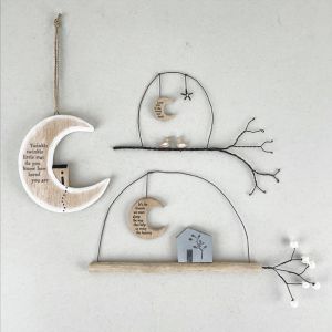 Συρμάτινο κλαδί 18x30εκ.-It's the friends we meet Συρμάτινο κλαδί 18x30εκ.-It's the friends we meet