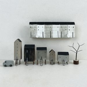 Κρεμάστρα ξύλινη -Σπίτια 5,5x16,2εκ. Κρεμάστρα ξύλινη -Σπίτια 5,5x16,2εκ.