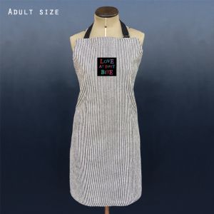 Ποδιά κουζίνας λεπτές φαρδιές - Love at first bite 62εκ. Ποδιά κουζίνας λεπτές φαρδιές - Love at first bite 62εκ.
