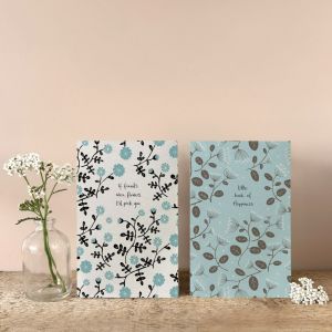 Σημειωματάριο με βότανα 14x9εκ.-Little book of happiness