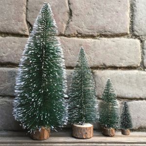 Bottle brush xmas tree-Extra large 20cm