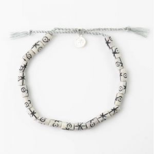 Βραχιόλι με χάντρες - λευκό με σχήματα