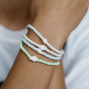 Βραχιόλι με κοχύλι μίνι & χάντρες - Σιέλ