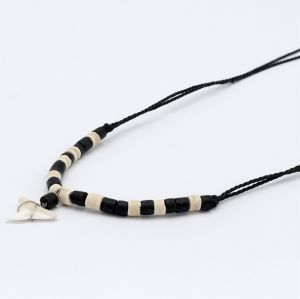 Κολιέ Bali με Δόντι Καρχαρία Μαύρο & Λευκό