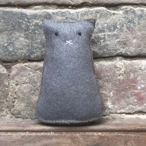 Γάτα φέλτ - Gordon 12x8 εκ.