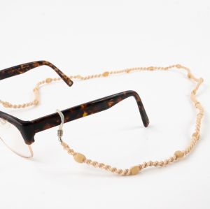 Κορδόνι γυαλιών μακραμέ - μπεζ Κορδόνι γυαλιών μακραμέ - μπεζ