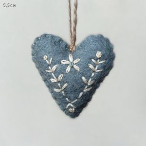 Καρδιά φέλτ folk art 5,5εκ. - μπλε