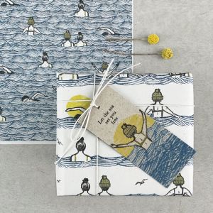 Ετικέτα κολυμβήτριες-Let the sea ... 10,5x4,5εκ.