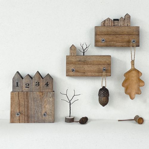 Wood pegboard-House & tree