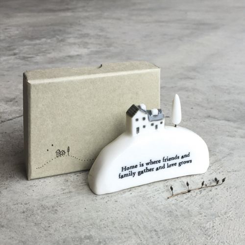 Hill house-Home is where friends