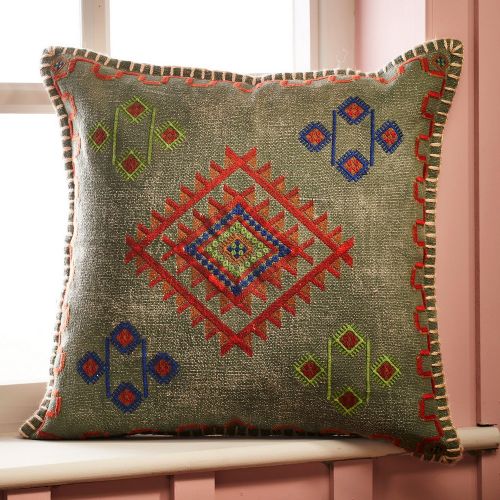 Μαξιλάρι 50x50 Satara με κέντημα - Φασκομηλί πετροπλυμμένο