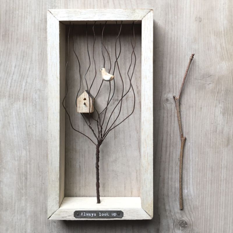 Wire tree frame-Bird & house/look up