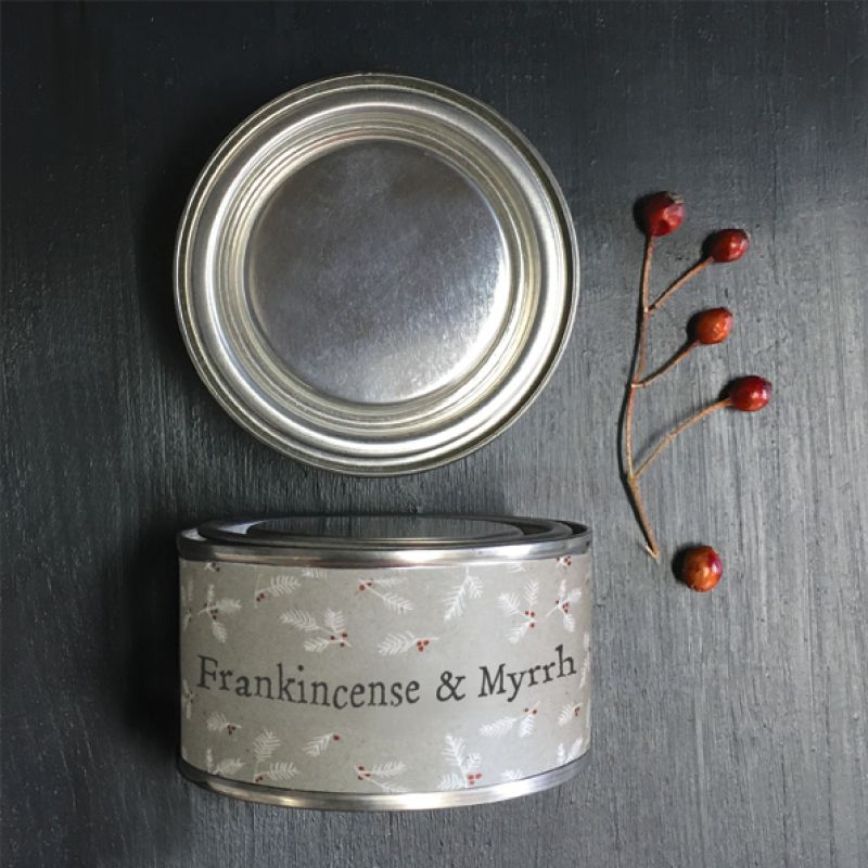 Berry Christmas candle – Frankincense & Myrrh