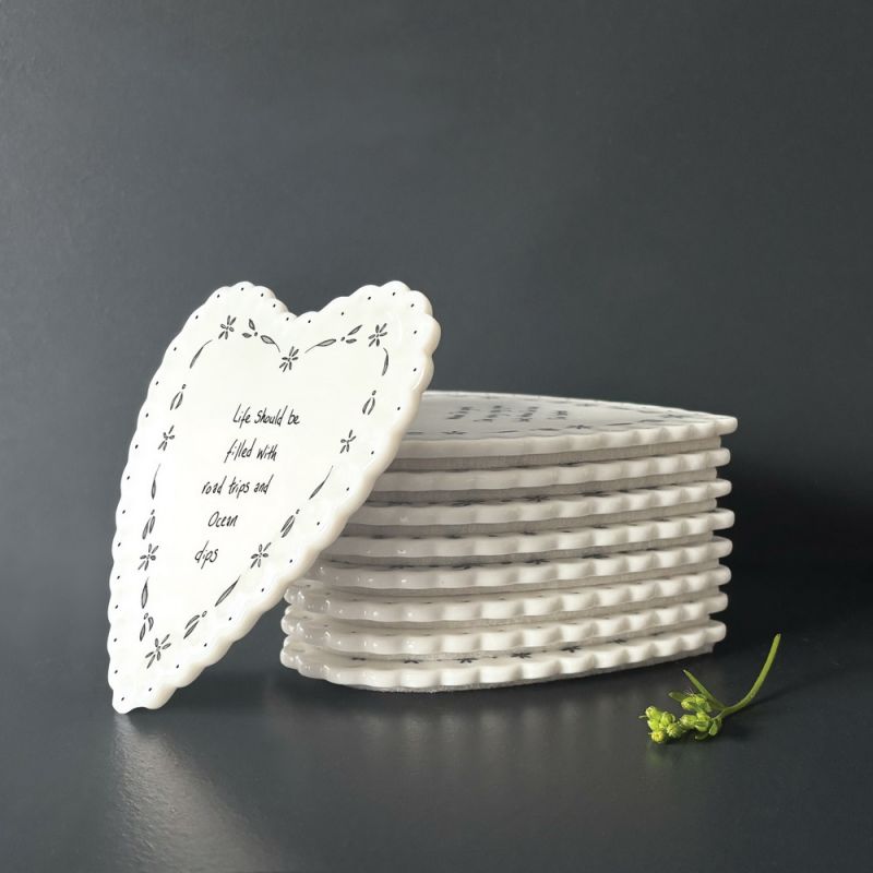 Σουβέρ δαντέλα καρδιά-Life filled with ocean dips