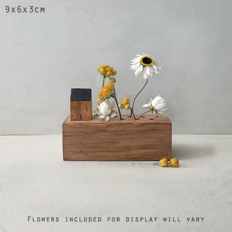 Medium flower bar with house-Plain