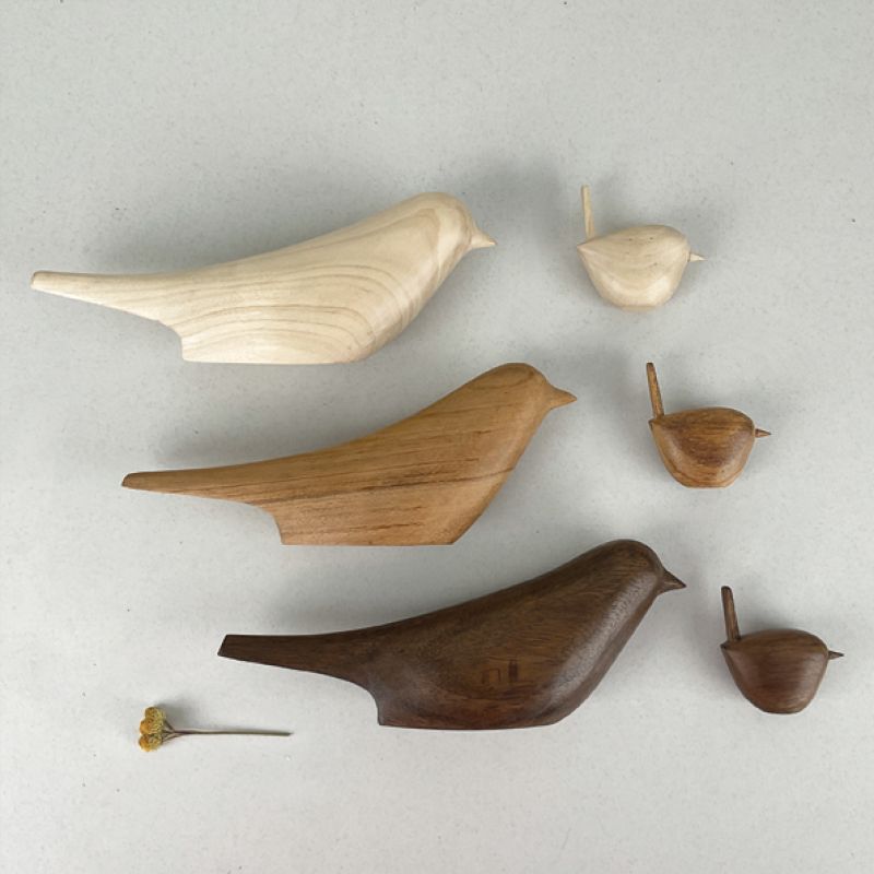 Wren-Black wood
