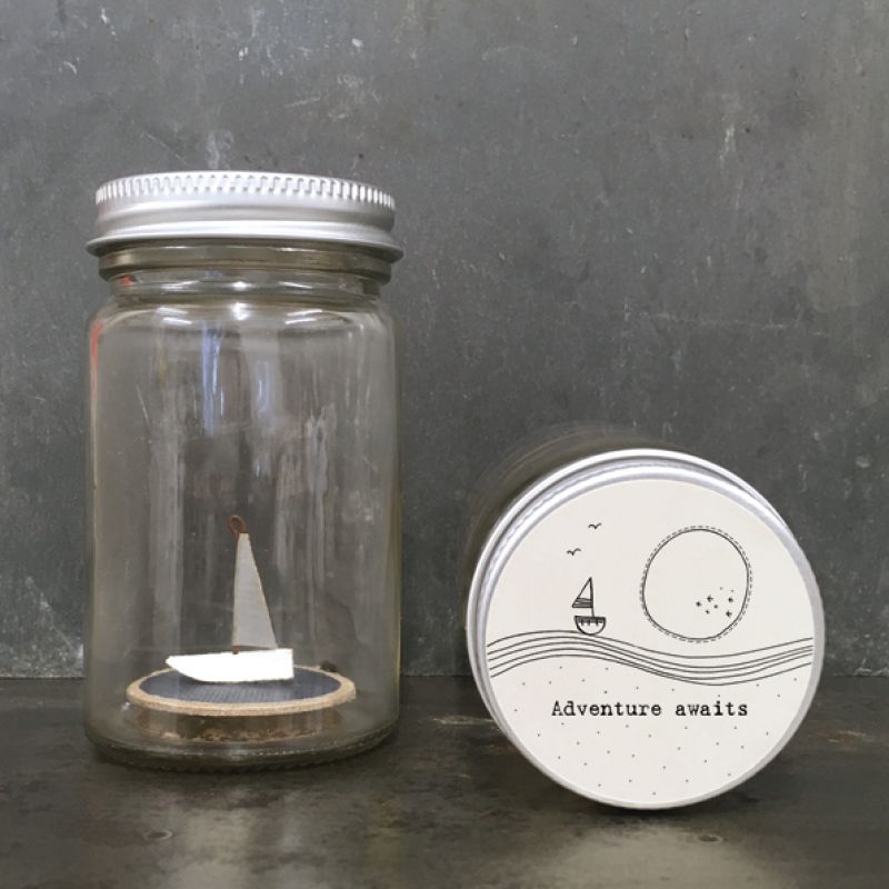 World in a jar-Adventure awaits