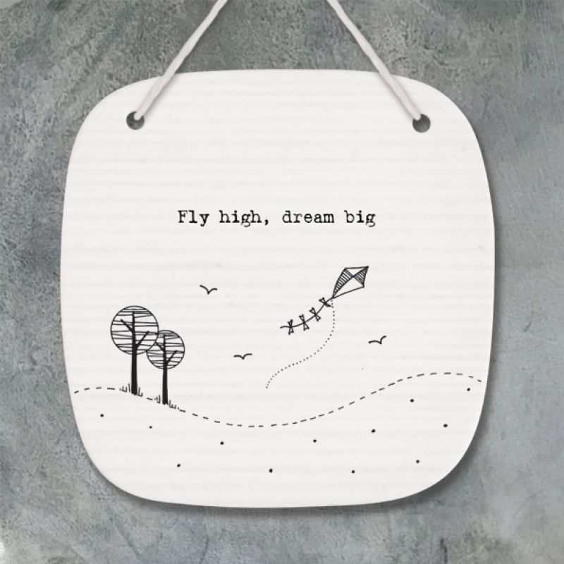 Porcelain pic – Fly high, dream big 