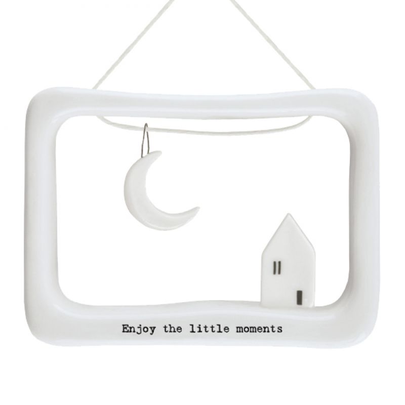 Porcelain open frame – Enjoy the little …