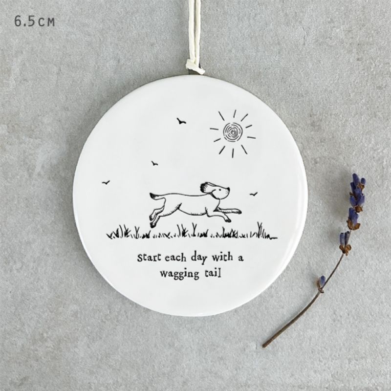Πορσελάνη κρεμαστό σκύλος-Start each day 6,5x6,5εκ.