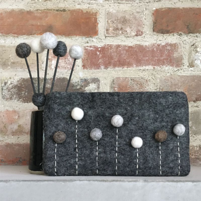 Felt pompom cosmetic bag-Charcoal