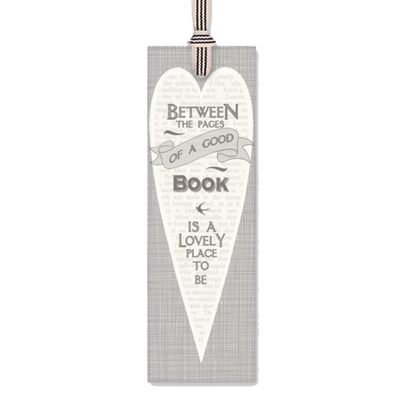 Heart bookmark - Between the pages 