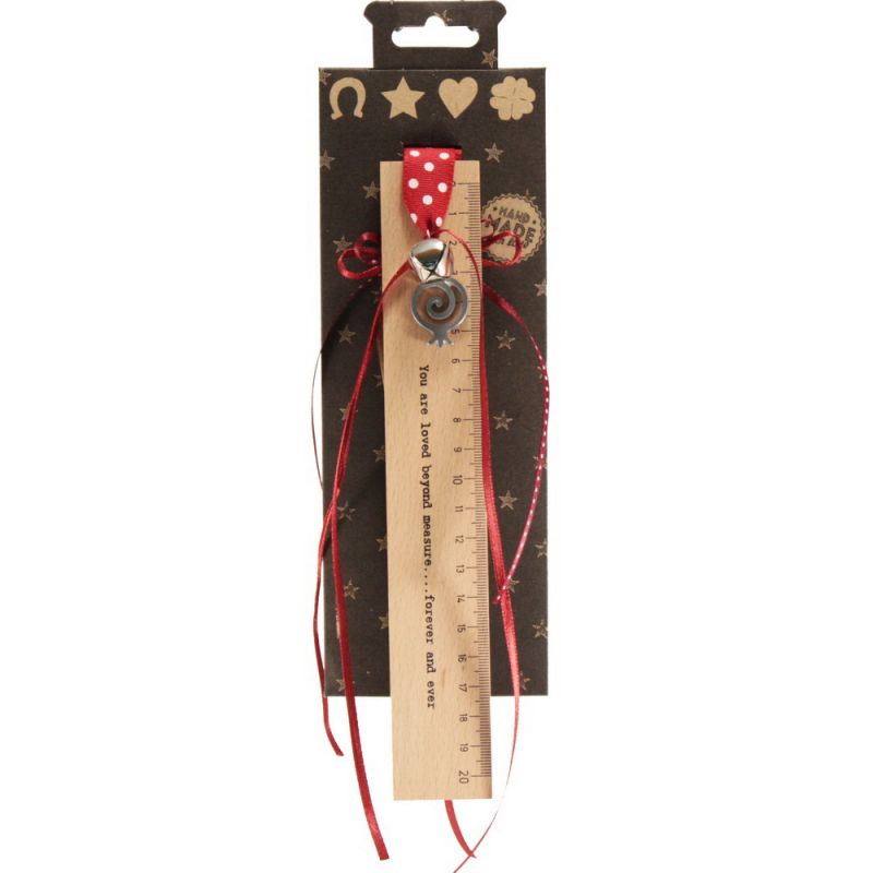 Γούρι Ξύλινος χάρακας - loved 