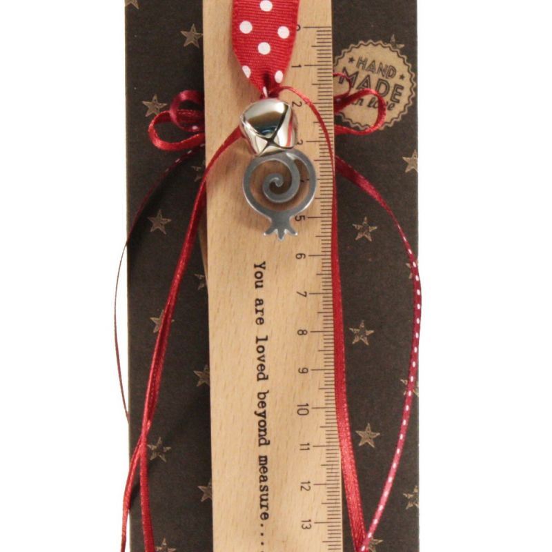 Γούρι Ξύλινος χάρακας - loved 