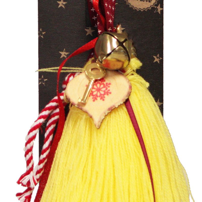 Lucky charm Bright colour tassel