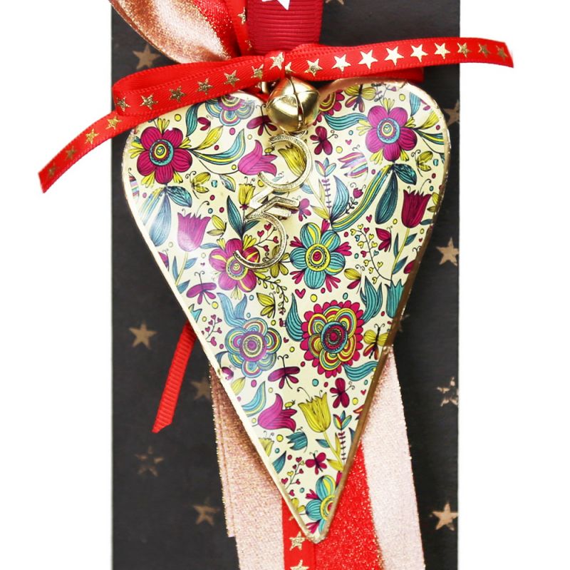 Lucky charm - medium floral heart