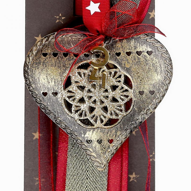 Lucky charm - metal heart hanger