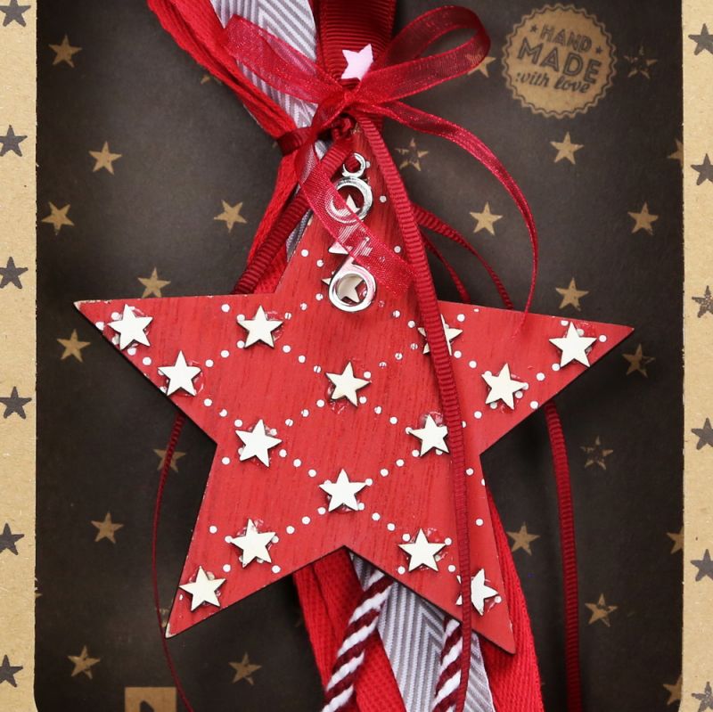 Lucky charm - wooden star red/white hanger Lucky charm - wooden star red/white hanger