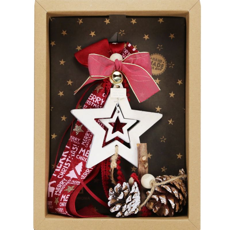 Lucky charm - Hanger star pinecone platane wood Lucky charm - Hanger star pinecone platane wood