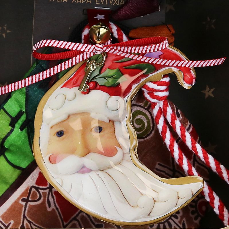 Lucky charm - Moon santa