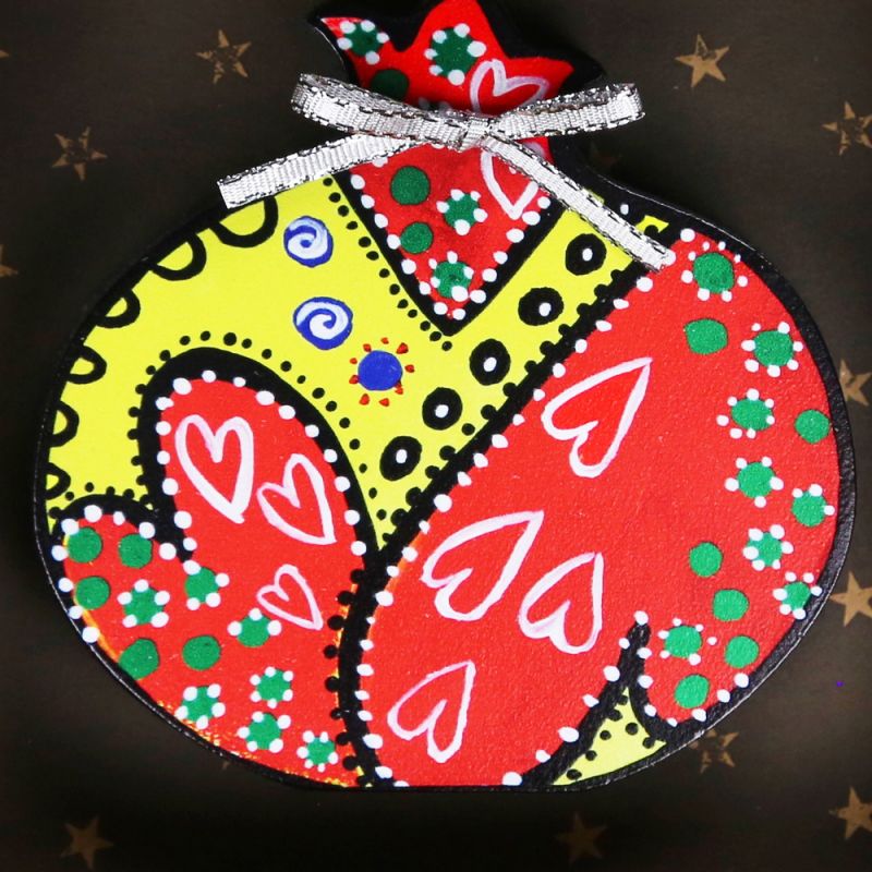 Lucky charm - Standing painted pomegranate 10cm