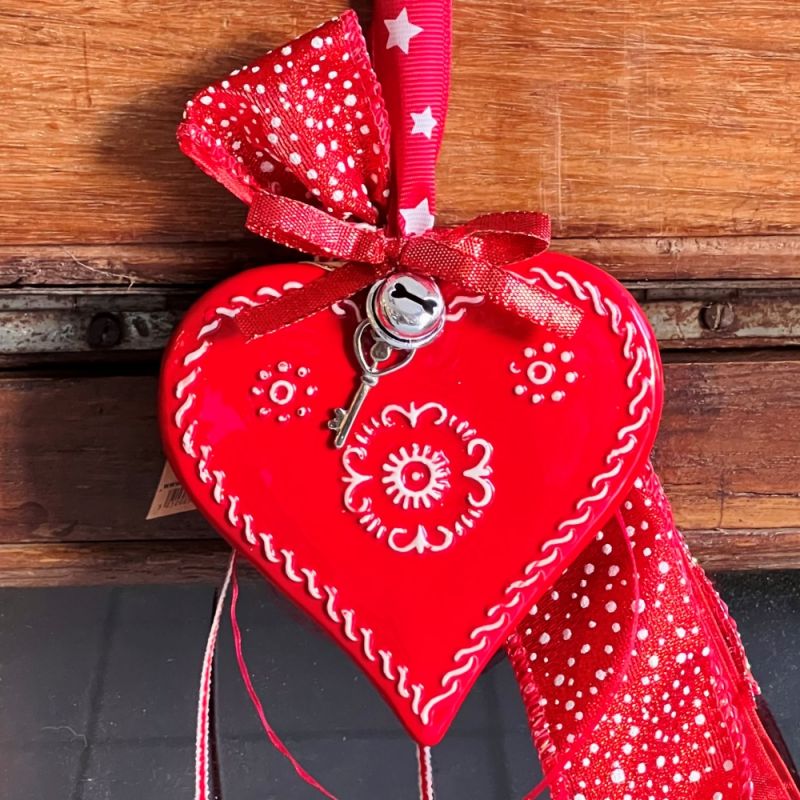 Γούρι Κόκκινο κεραμικό-Καρδιά (24x17εκ.)