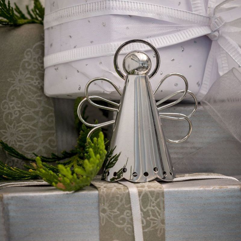 Άγγελος νίκελ με συρμάτινα φτερά