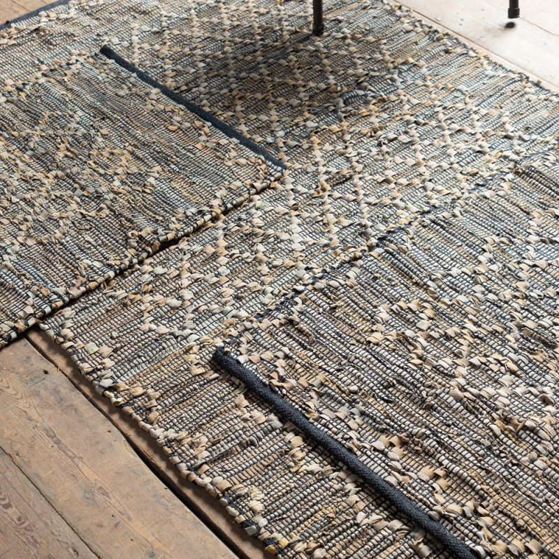 Leather diamond weave rug 90x150cm
