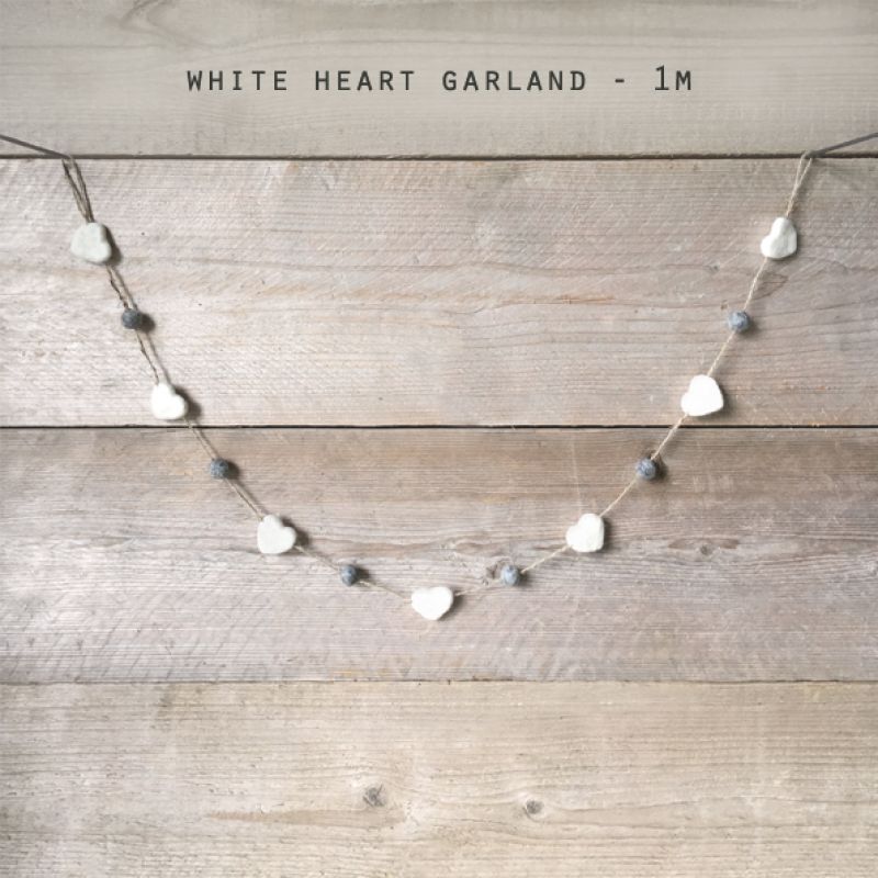 Felt garland-White hearts
