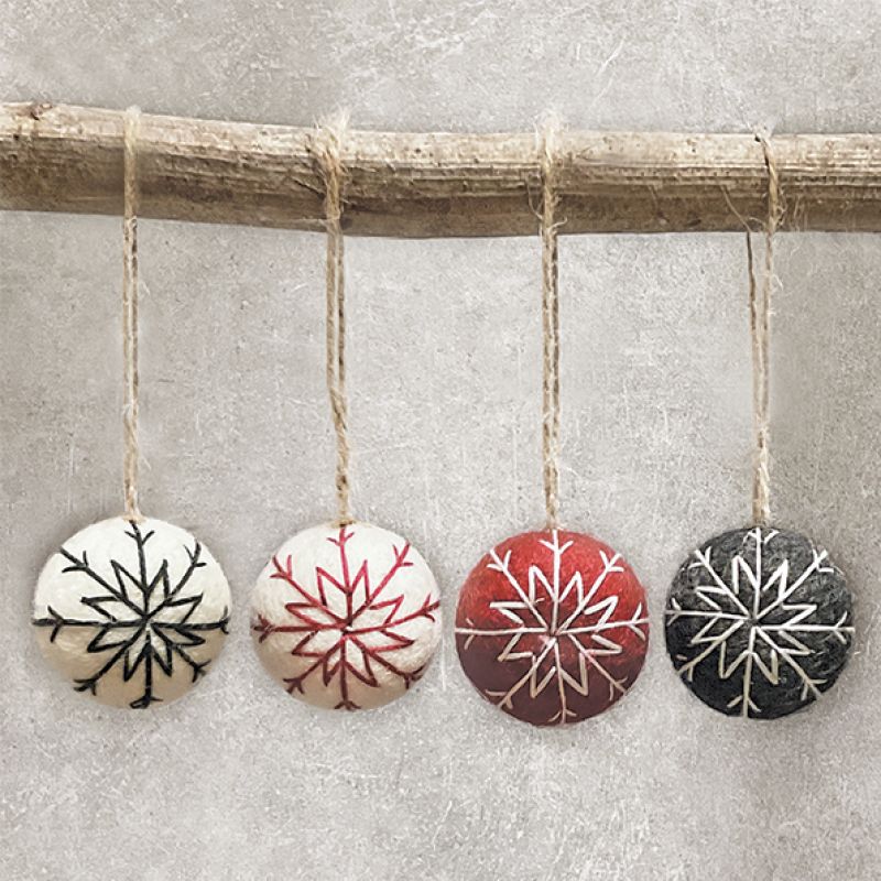 Felt bauble white-Red thread embroidery