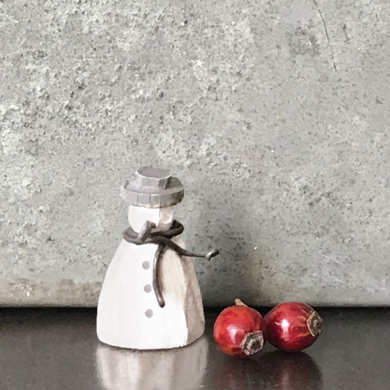 Wooden snowman-Tiny 
