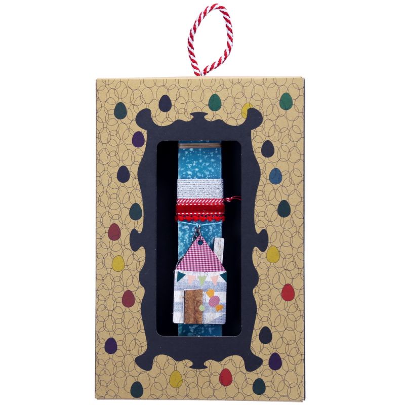 Easter Candle Keyring house