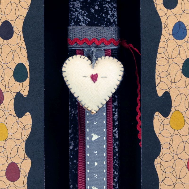 Easter Candle Sml embroidered heart