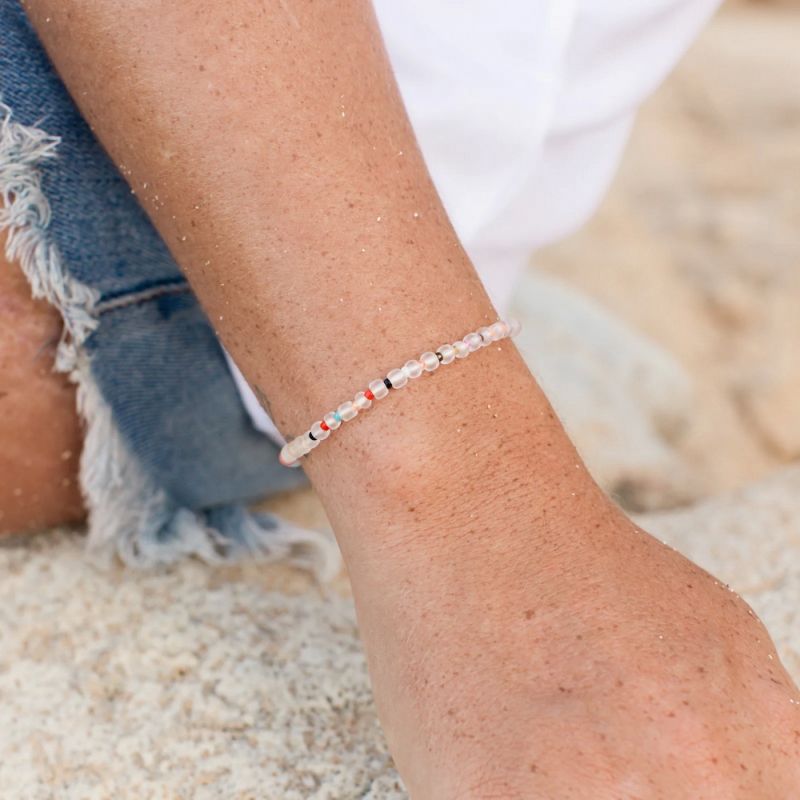 Frosted glass bracelet