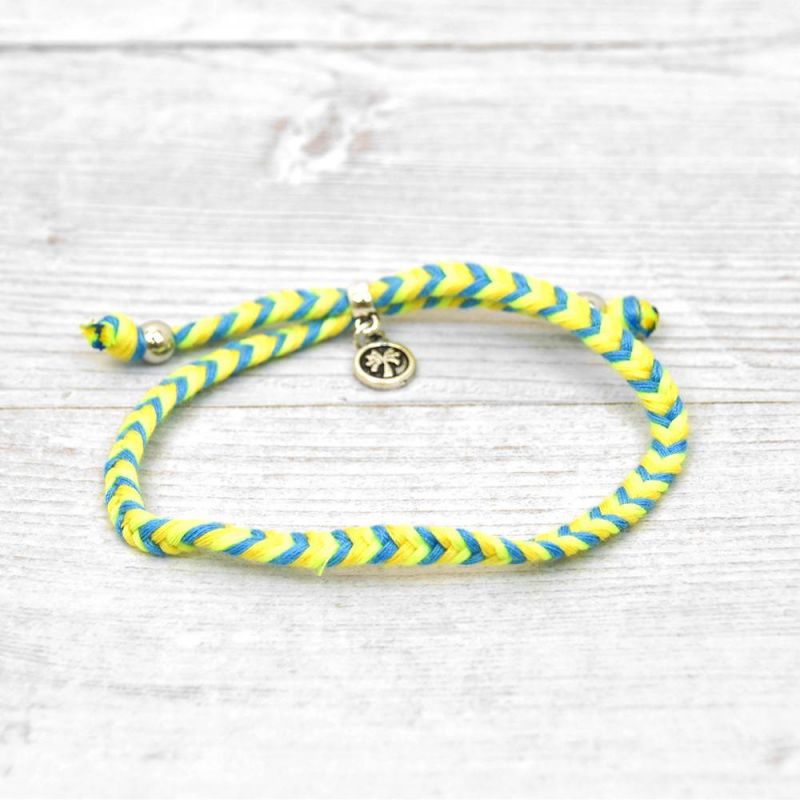 Plaited fabric bracelet