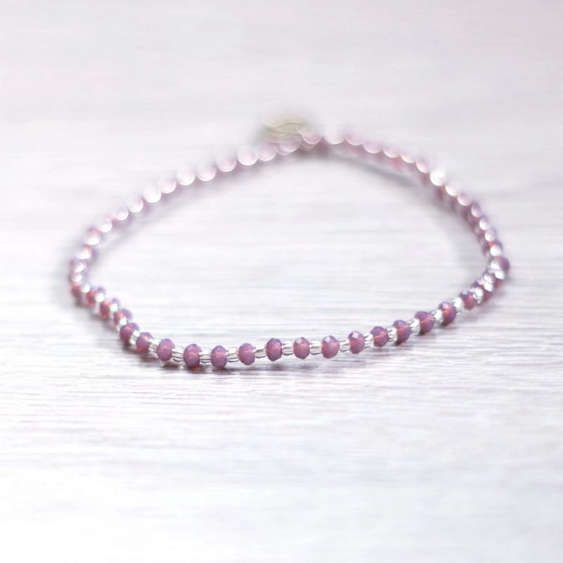 Elasticated bead bracelet