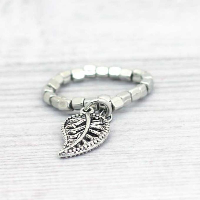 Elastic silver metal ring