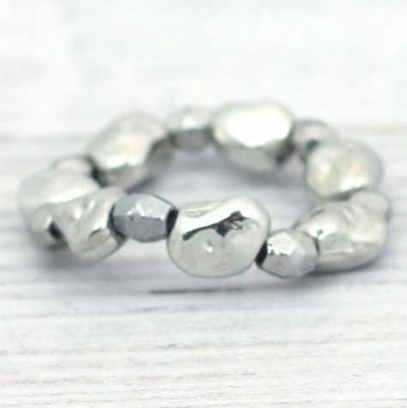 Elastic silver metal ring